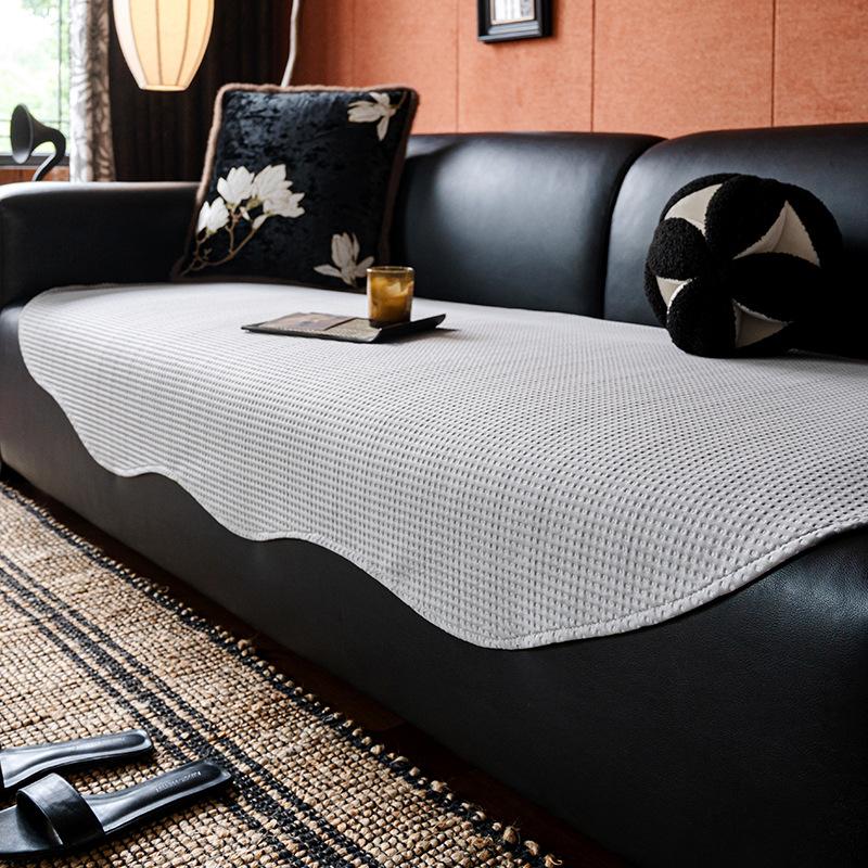 Special-shaped sofa cover pad for summer 2025 new high-end light luxury anti-cat scratch sofa mat