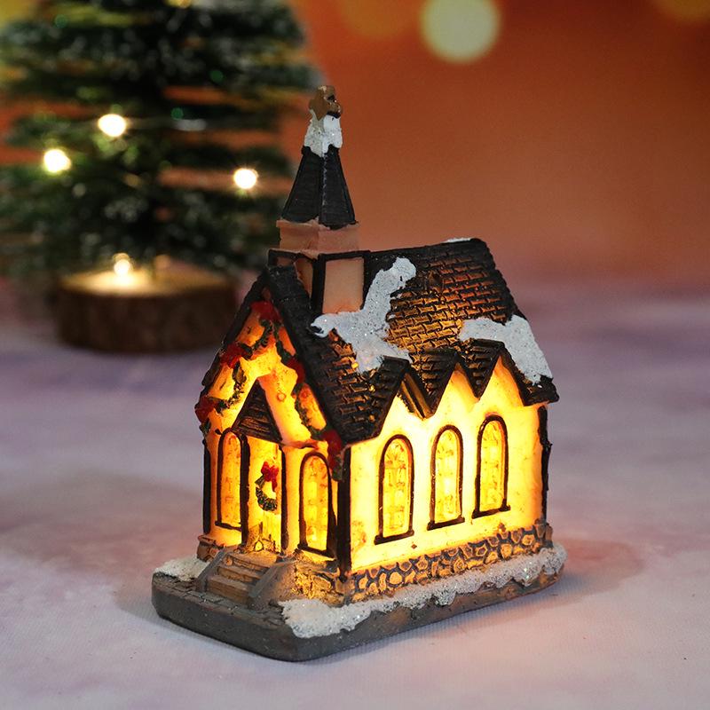 Resin Lighted Christmas House Ornament – Micro Retro Landscape Decoration