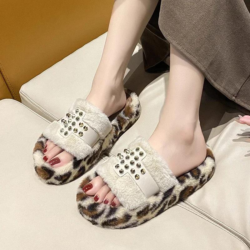 Fashion Women's Shoes 2024 Hot Sale Peep Toe Women's Slippers Fashion Color Matching Color Matching New Rivet Plus Size Flat Slippers