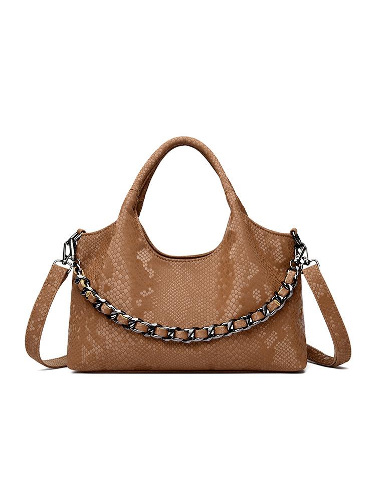 

Сумка из змеиной кожи женская 2025 новая трендовая большая вместительная на плечо портативная через плечо сумка корейская версия модная сумка-тоут на цепочке