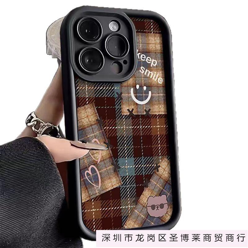 Plaid Love Smiley Face Is Suitable for Apple 16 Mobile Phone Case iPhone17Pro New 15Pro Advanced 14 Anti-drop 13