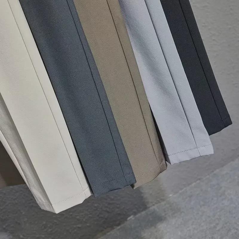Men's Slim Straight Anti-Wrinkle Business Casual Black Trousers