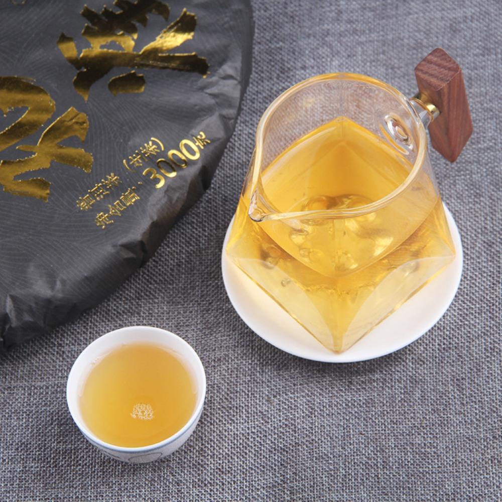Brown Mountain Pu'er Tea Raw Tea Golden Peacock Tea Menghai Qizi Cake Tea 3000g Pu'er 3kg/cake wholesale