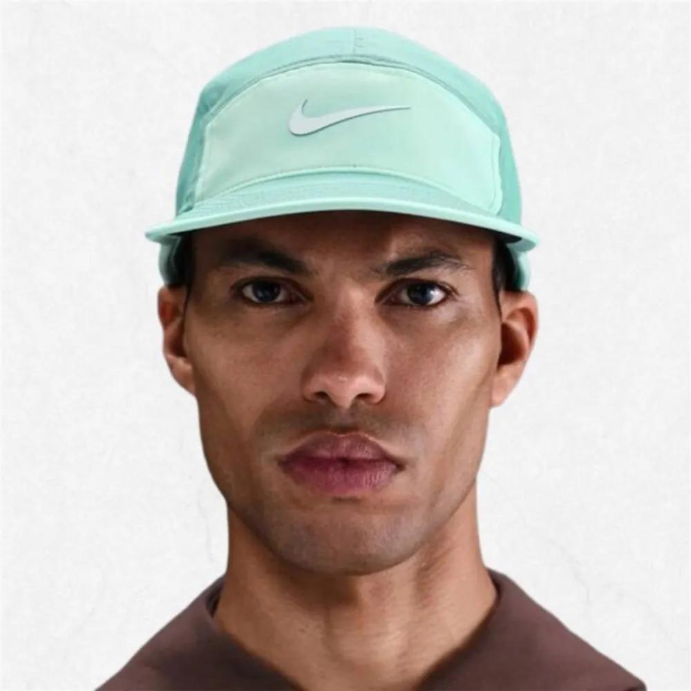 Dri-FIT Fly Unstructured Swoosh Cap FB5624-018 2531255 58