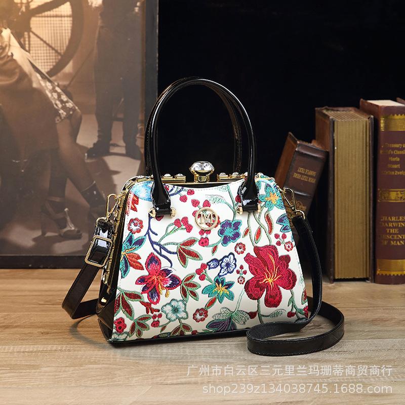 

Прямі продажі від виробника бренду Міжнародна торгівля Ексклюзивна вишивка Друкована Шкіра під крокодила Сумка на плече Вечірня сумка-клатч Сумка через плече білий