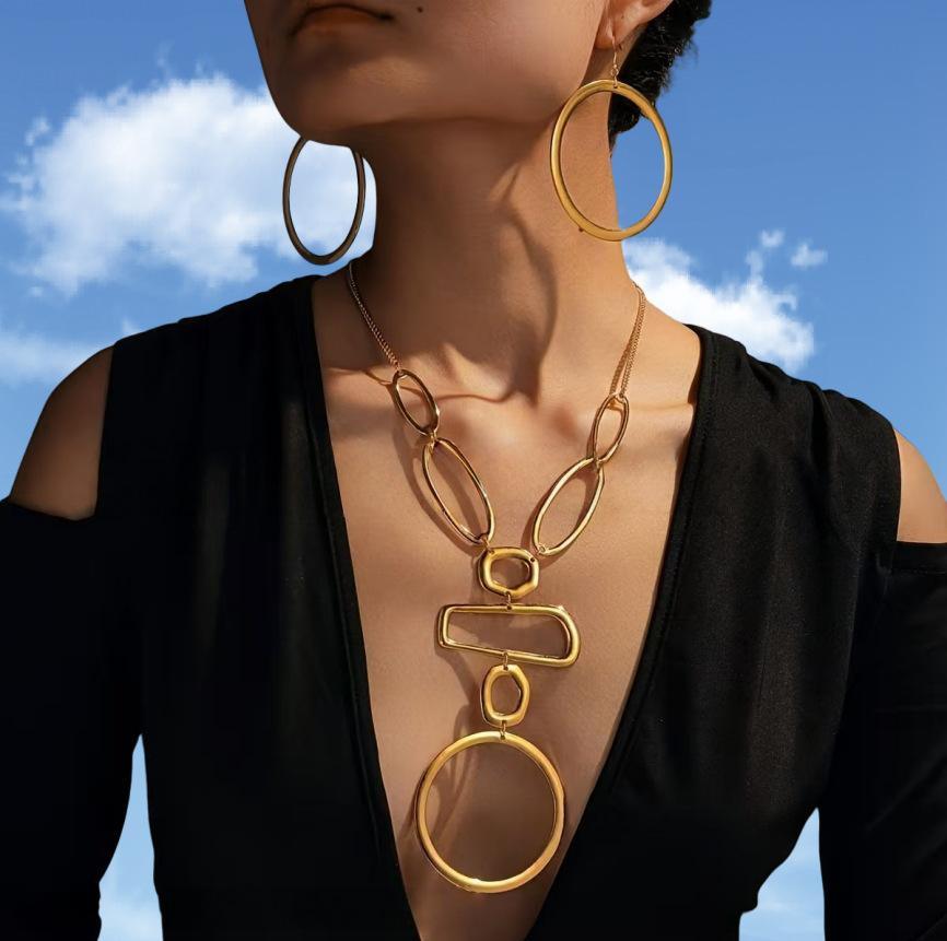 22646 Women's Golden/Yellow Fashion Retro Temperament Irregular Exaggerated Hollow Pendant Geometric Long Y-Shaped Suit