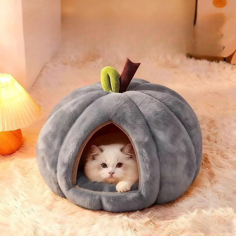 Pumpkin Shaped Cats Bed Autumn and Winter Cat Accessories Semi Enclosed Thermal Insulation Pet Dog Cat's House Pet Supplies Gift