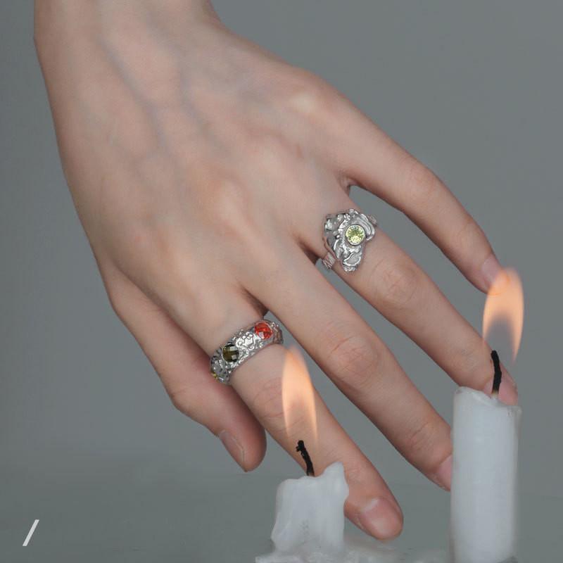 Adjustable Chic Open 925 Sterling Silver Ring With Sparkling Diamondlike Details And Contemporary Aesthetic