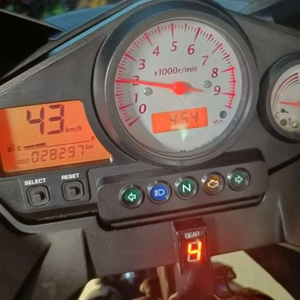 For YAMAHA Fzs600 Fazer 1998 - 2001 2002 2003 Fzs 600 Motorcycle Special Accessories LED Display Indicator 1-6 Gear Speed Meter