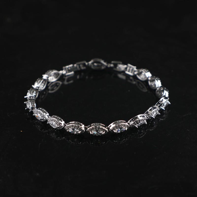 Elegant Zircon Crystal Bracelet Women Handmade Tone Copper Plated 18K Gold Fashion Jewelry Accessory 18K Gold Plated серебряный