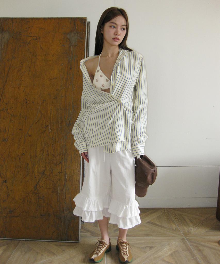 PISCESS Lace Frill Capri Pants_Ivory