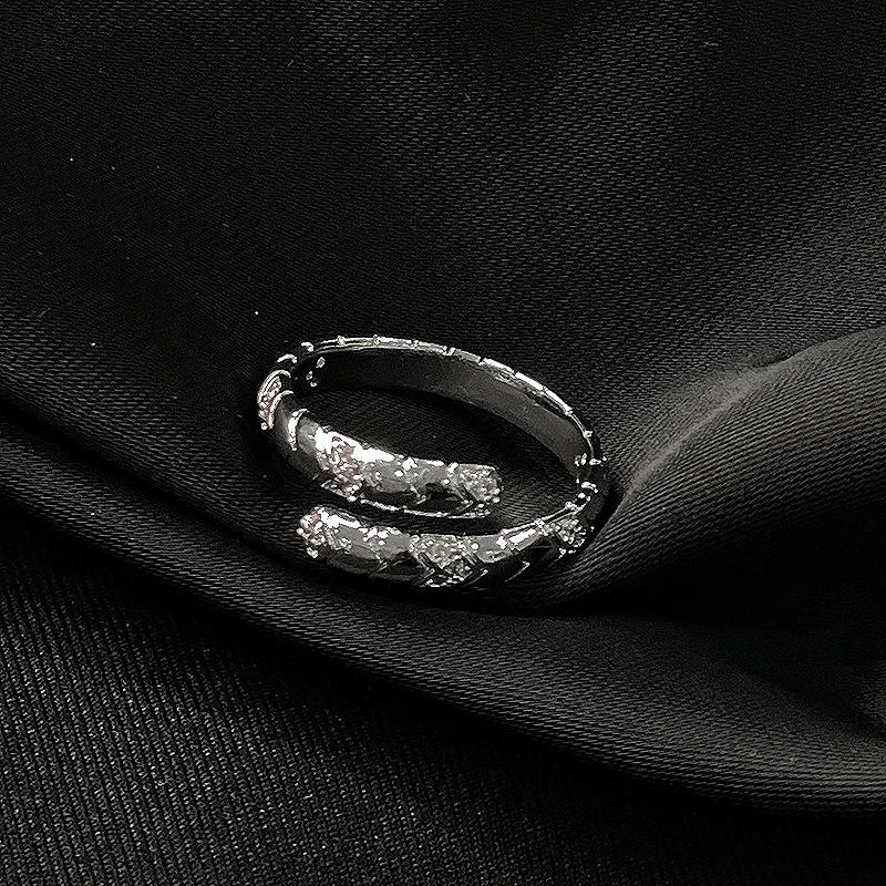 

Новий унікальний дизайн, Кільце-ручка з імітацією діамантів у формі змії, Модний і вишуканий стиль, Можна носити разом з персоналізованими кільцями, Жіноче Adjustable opening