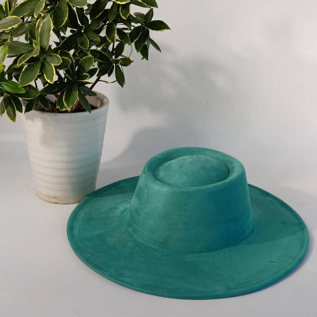 Women's Suede Wide-brimmed Fedora Hat, Western Cowboy Style, Paired with a Shell-decorated Jazz Hat, Equestrian Party Hat.