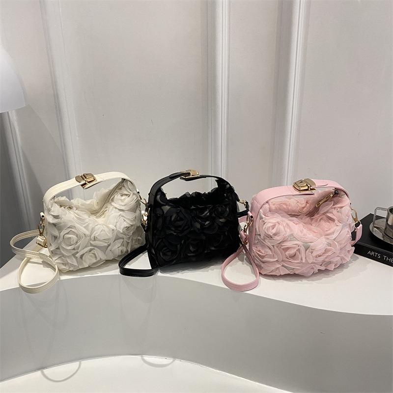 Summer New Fashion Trend Casual Simple Bucket Bag Niche Design Women's Shoulder Messenger Bag