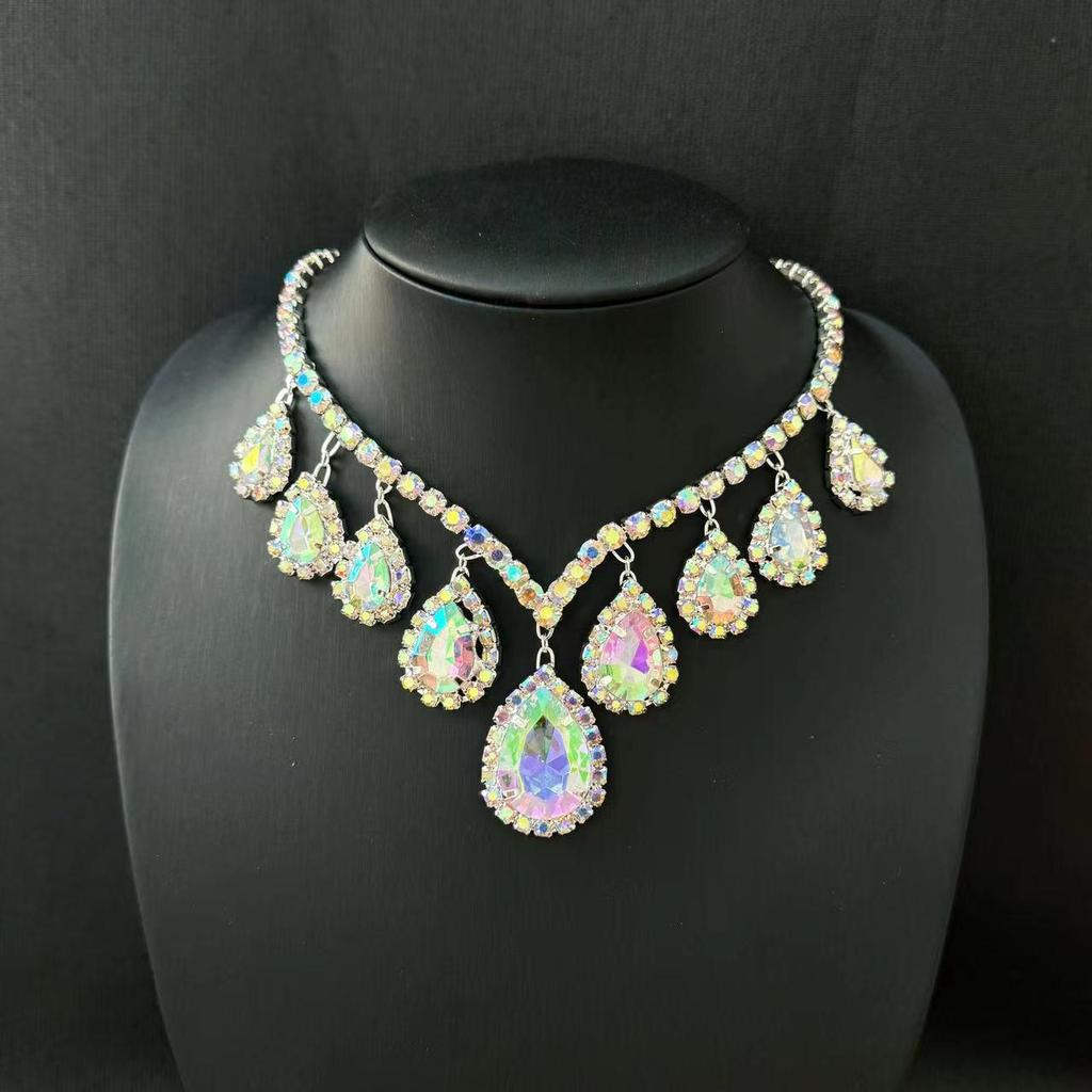 High-End European & American Diamond Teardrop Clavicle Necklace
