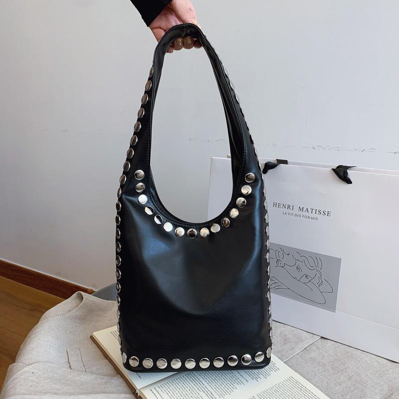 

Премиальная сумка женская новая модная ретро универсальная повседневная на плечо сумка-ведро с заклепками чёрный