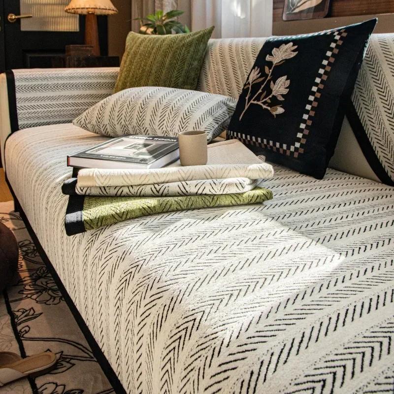 Chenille Sofa Covers for Living Room Non-Slip Four Seasons Universal Sofa Cushion French Style Vintage Home Couch Covers Towel