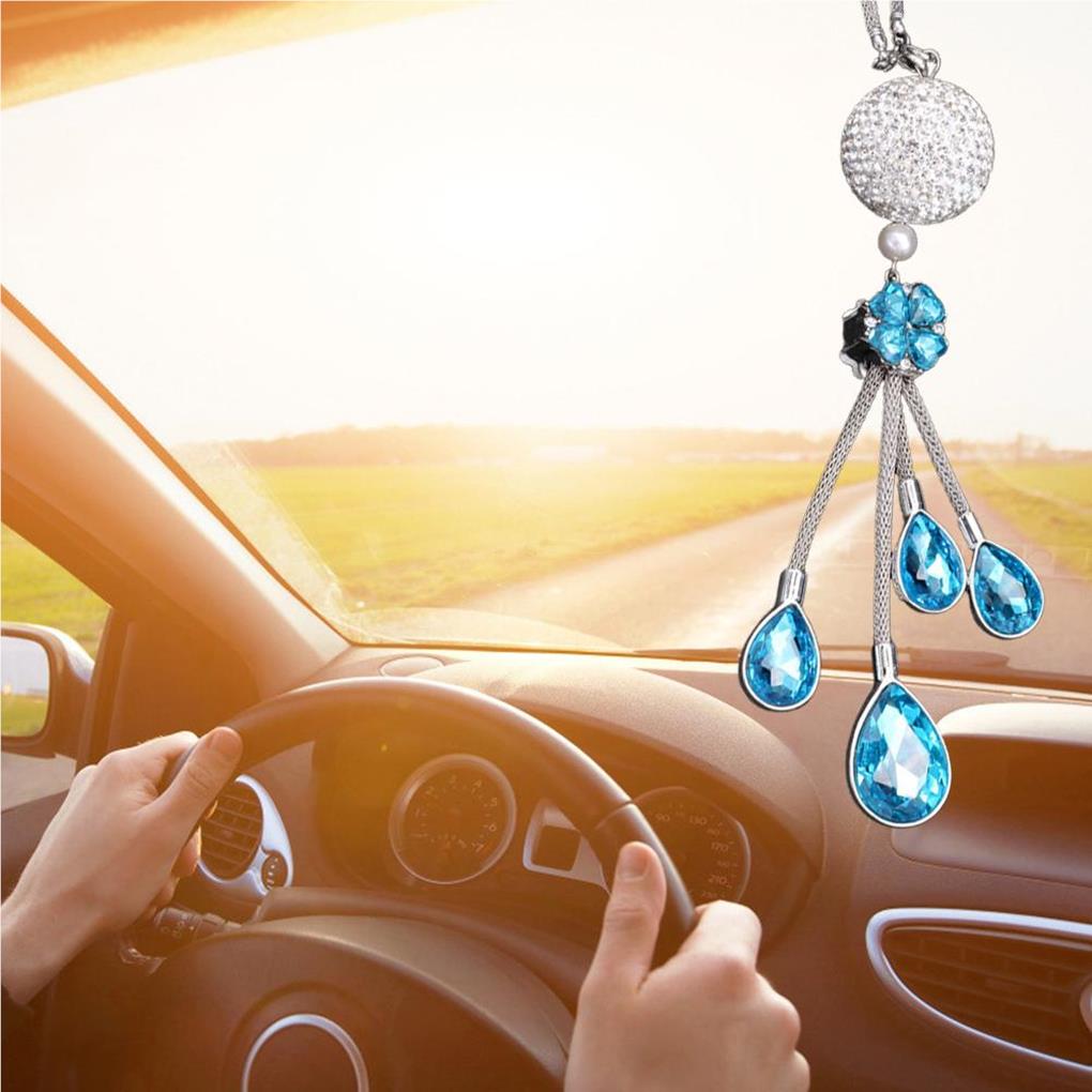 Car Rearview Mirror Pendant Universal Auto Decor Exquisite Shiny Crystal Craft Hanging Decors Interior Pendants