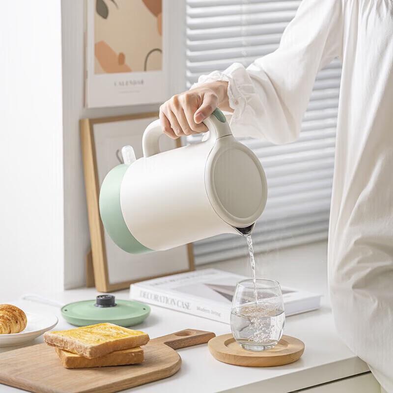 BEAR ZMD Series 1.7L Double-Layer Anti-Scald Electric Kettle CN Plug (adapter Included)