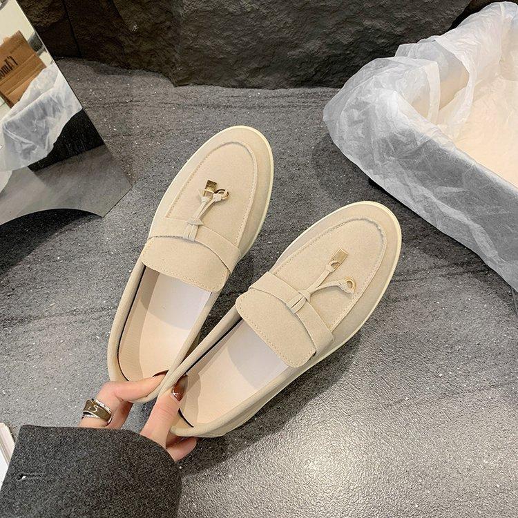 Classic New Niche Fashion Casual Flat-bottomed Lazy One-pedal Comfortable Versatile Soft-soled Soft-faced White-soled Shoes Women