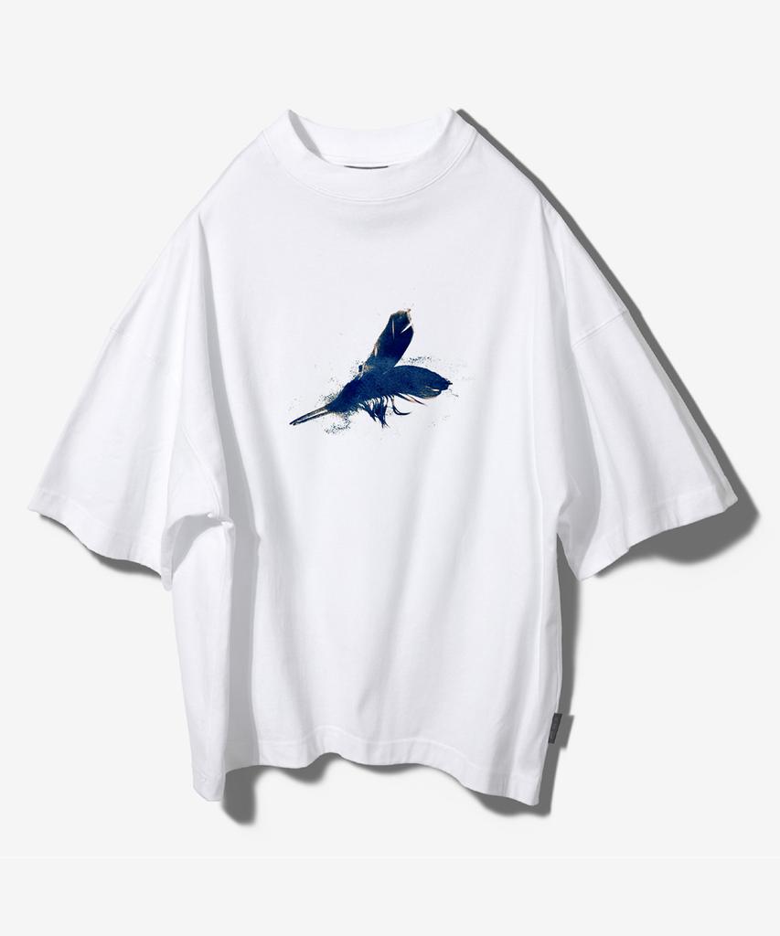 Paensyo Feather Back Slit Short Sleeve - White