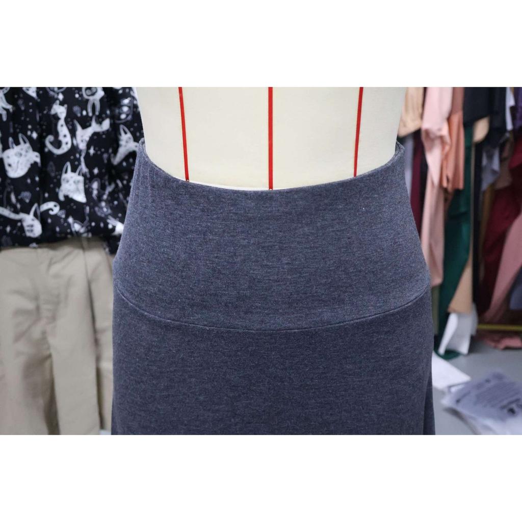 Fustă tricotată de culoare uni, modă de vară 2025 pentru femei