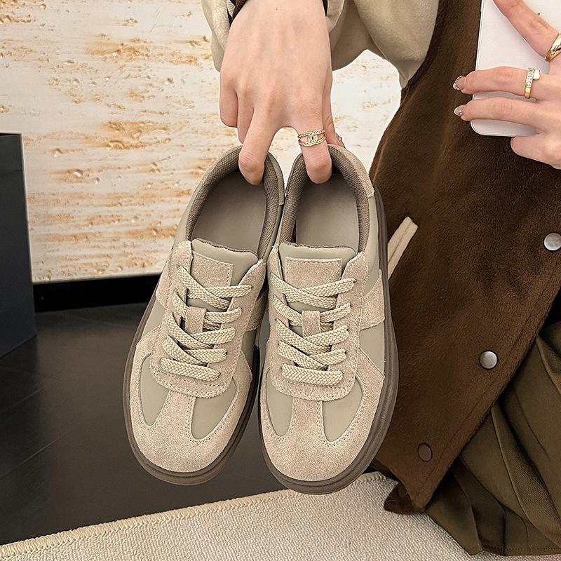 Spot lightning hair~ 2025 new cowhide versatile platform sports and leisure board shoes college wind and morality training shoes