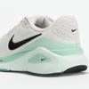 Nike Women S Running ShoeS White Green Structure 26