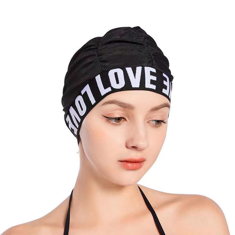Damen Plissee Badekappe: Bequem, Koreanischer Stil, Buchstaben-Design, Für langes Haar geeignet, Ohrenschutz, Vergrößerte Passform, Nicht einschnürend, Thermen-geeignet.