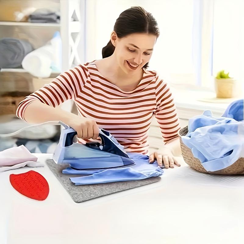 Durable and Heat-Resistant Portable Ironing Mat - Foldable Design, Suitable for Quilting, Sewing, and Crafts | Perfect for Home and Travel Use