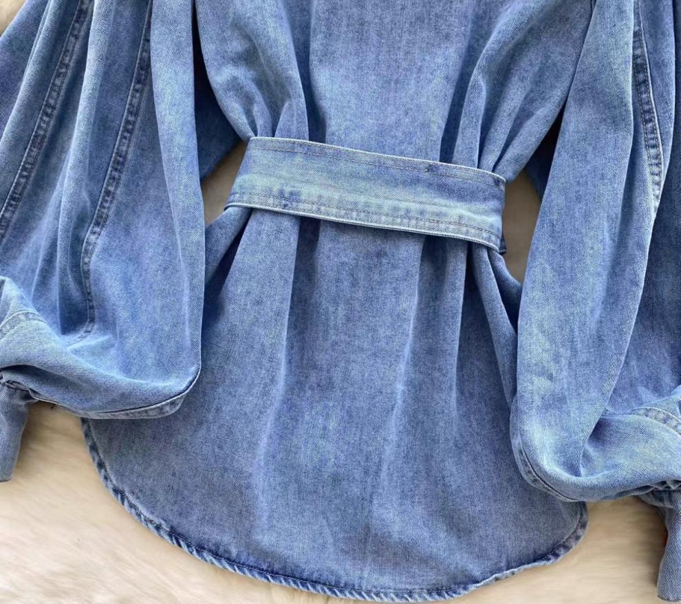 Retro Light Luxury Denim Top with Tie-Waist and Lantern Sleeves