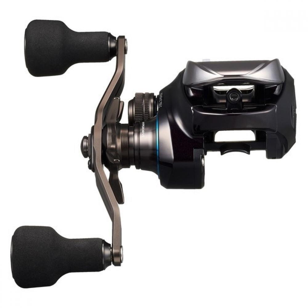 Daiwa Bait Reel 25 Red Tooth IC 150 C