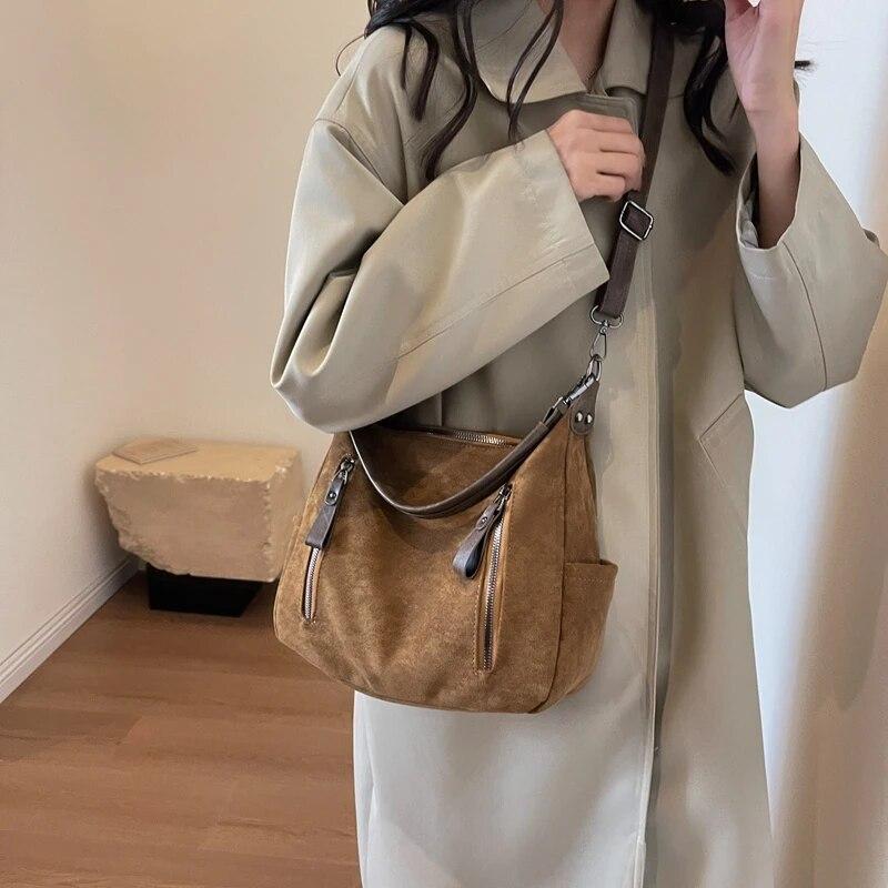 2026 Winter Fashion Solid Color Women's Zipper Design Shoulder Bag Tote Bag Female Handbag PU Leather Crossbody Bag