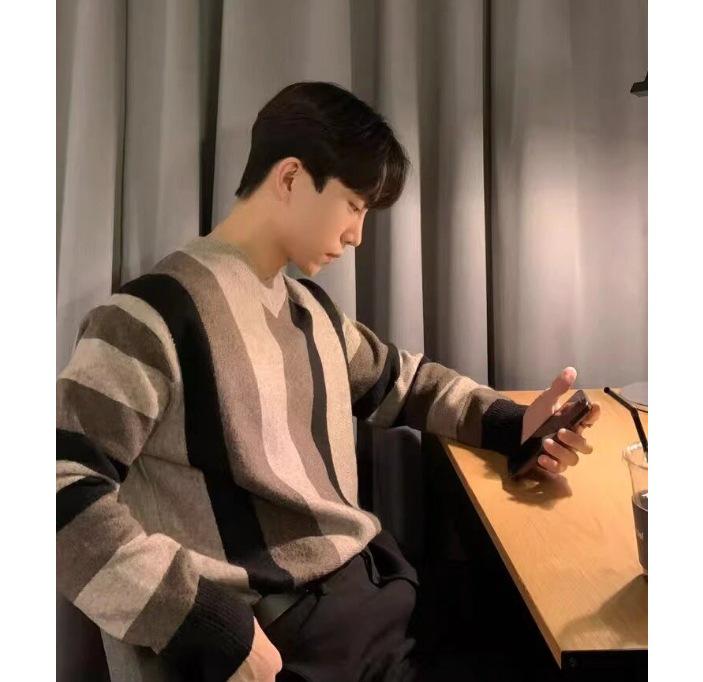 Men's Korean Striped V-Neck Knit Sweater - Autumn/Winter Loose Fit Long Sleeve Pullover
