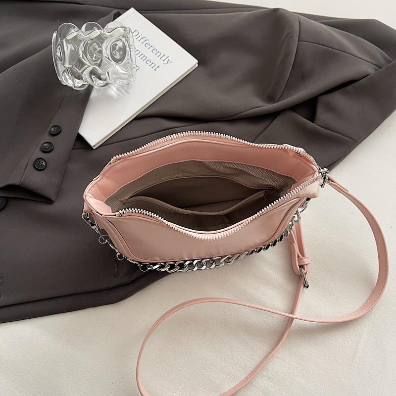 New Versatile Hand Carry Chain Bag Women's Fashion Shoulder Crossbody Bag