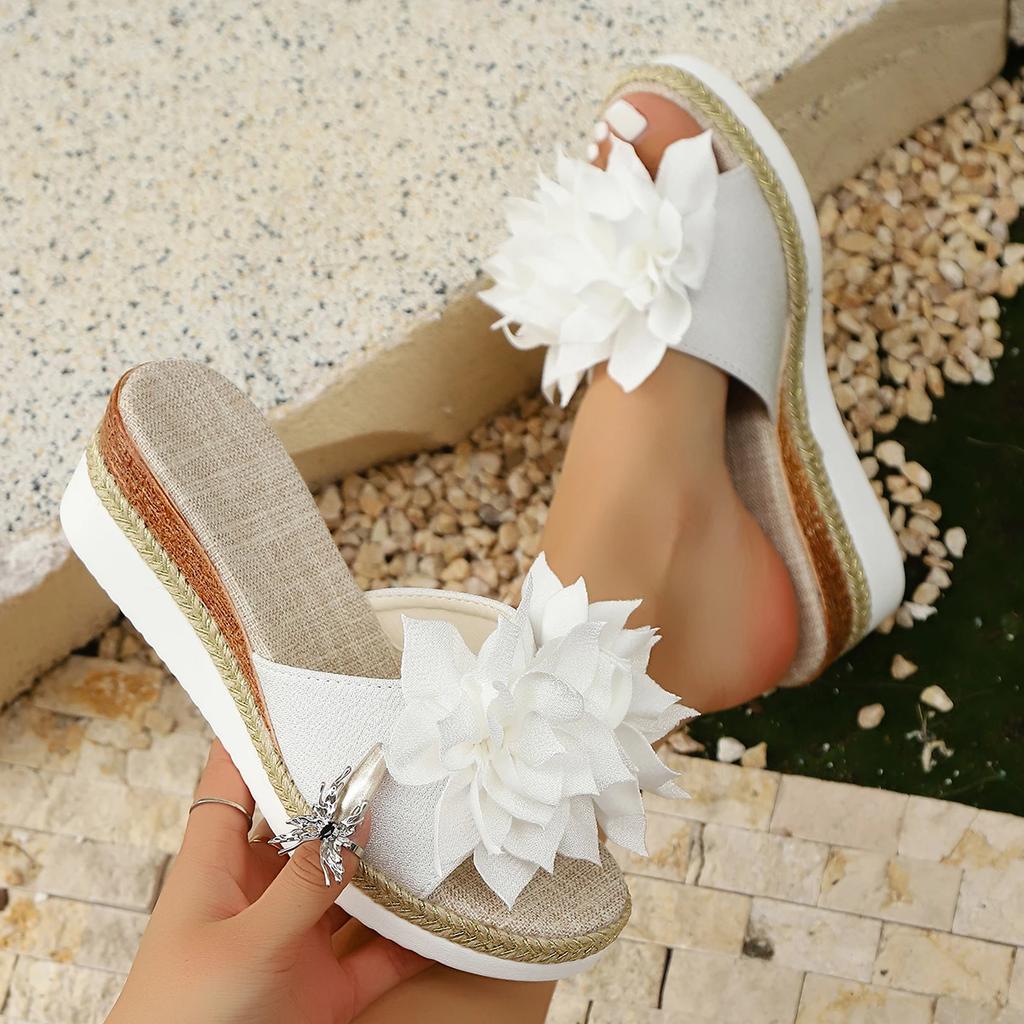 Módní Luxusní Dámské Pantofle Designéři Klínkové Sandály 2025 Nové Plážové Platformové Boty Květinové Vysoké Podpatky Pantofle Módní Nazouváky Dámské