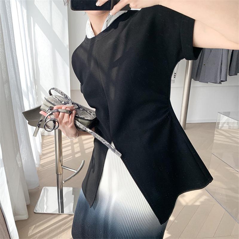 2022 summer Solid simple Elegant Ladies Tops Fashion Harajuku Dovetail Split Design Short Sleeve Tshirts Women O-neck Folds Slim