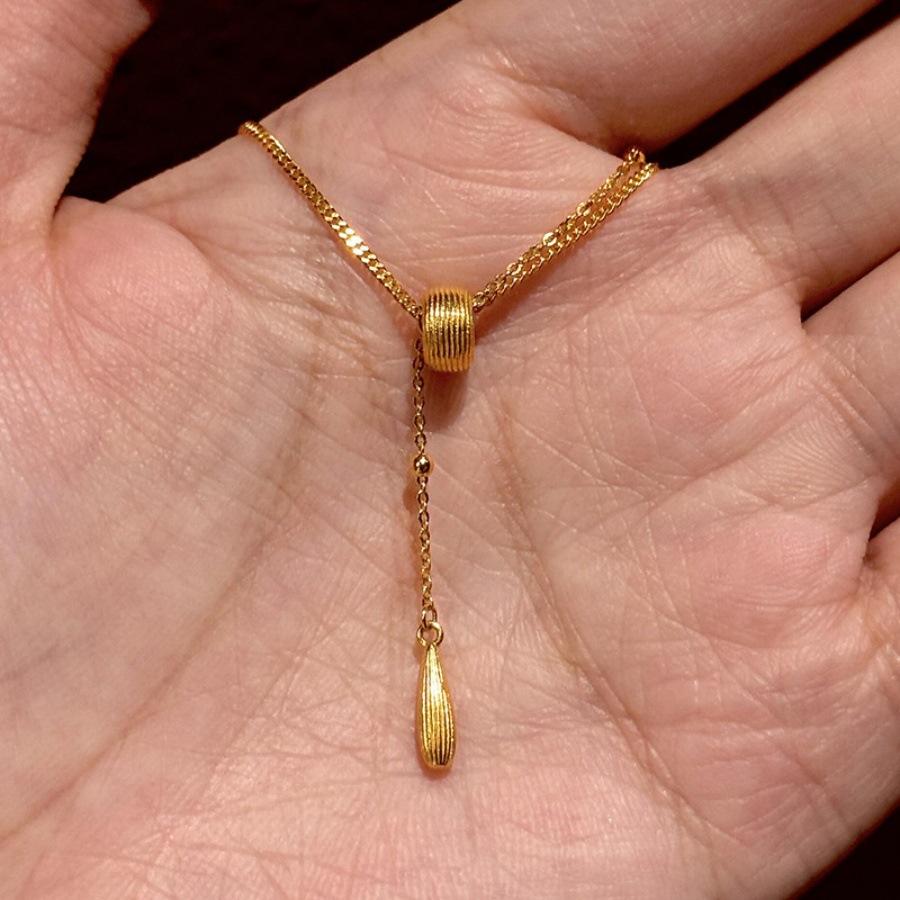 Medieval brushed water drop fringed necklace ins wind simple neck chain niche design pendant collarbone chain