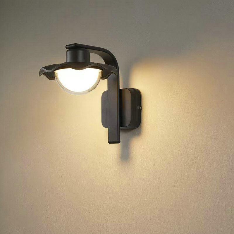 Waterproof LED Outdoor Wall Light: Villa, Terrace, Hotel & Courtyard Luxury Lighting