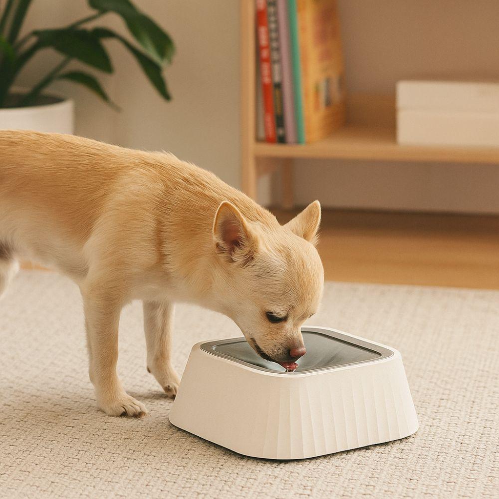 Plastic Pet Water Fountain Anti-Splash Non-Slip Base Floating Drinking Bowl Neck Protection Anti-Overturn Dog Water Bowl Travel