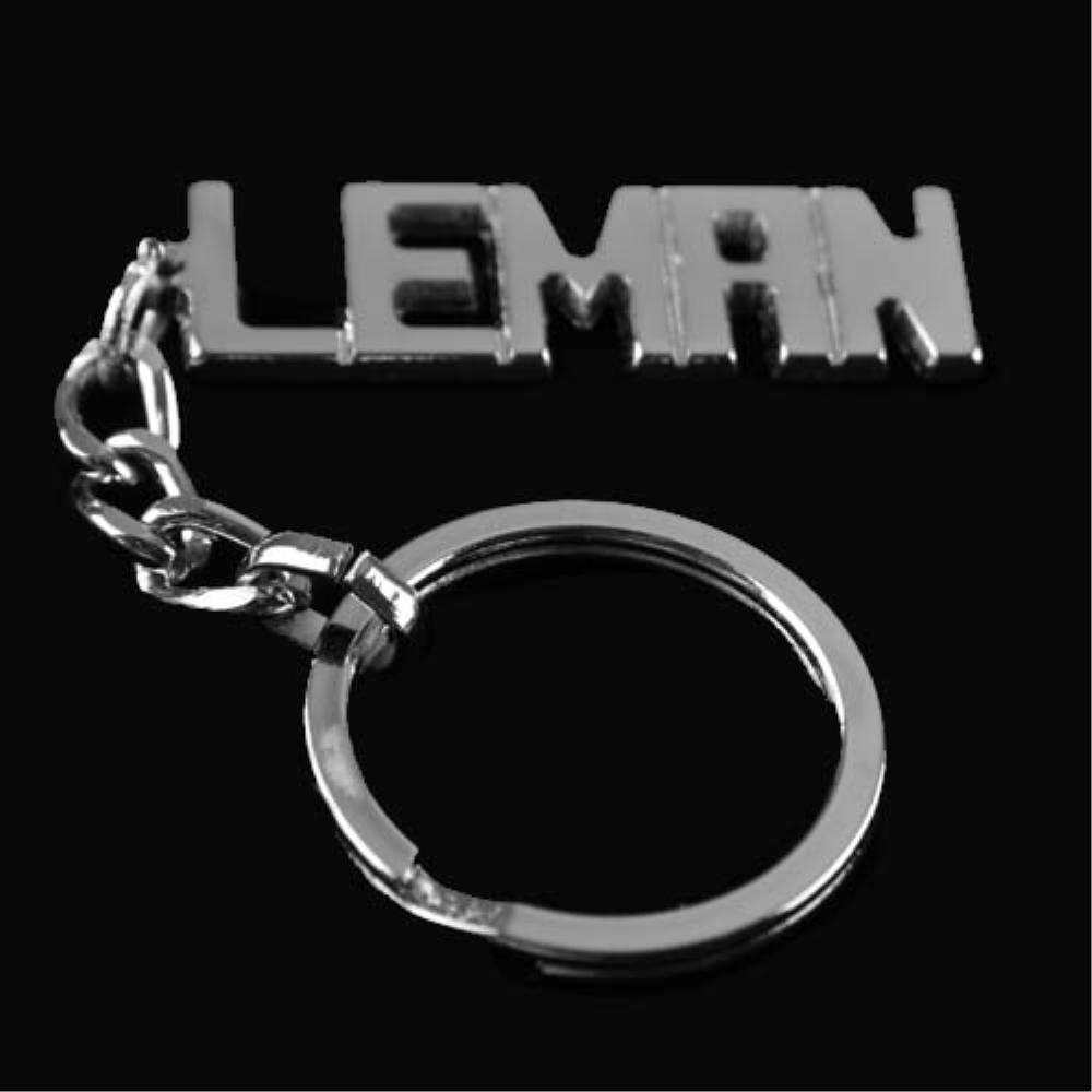 

Брелок с именем Лемана