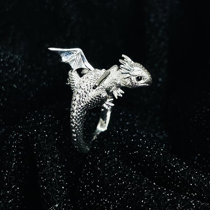 Cute and Realistic Western Dragon Ring Girl, Halloween Flying Wings Wing Accessories Cos Fashion Opening