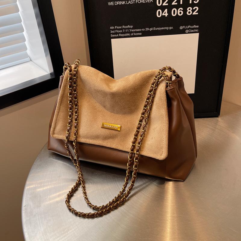 

Ретро матовая сумка женская большой вместимости новая осенне-зимняя повседневная сумка на плечо с цепочкой сумка-тоут для поездок хаки