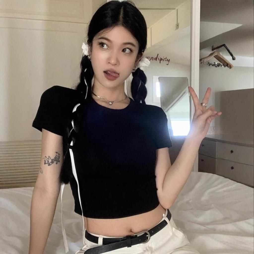 Women's Short-Sleeve High-Waisted Summer T-Shirt with Hollow Back Design