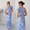 Robe Bodycon Été 2025 à Manches Courtes et Une Épaule Tie-Dye Numérique