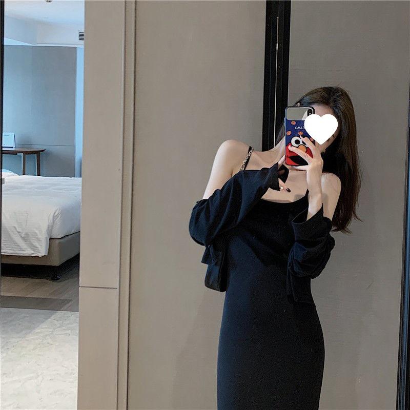 Elegant Long-Sleeved Autumn Two-Piece: Waist-Slimming, Figure-Flattering Dress