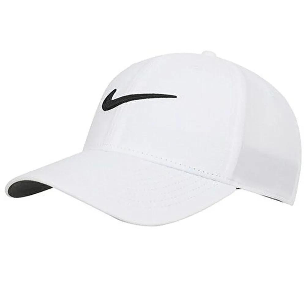 Кепка Nike Dri-FIT Club Structure с логотипом Swoosh (FB5625-100) FB5625-100:L/XL
