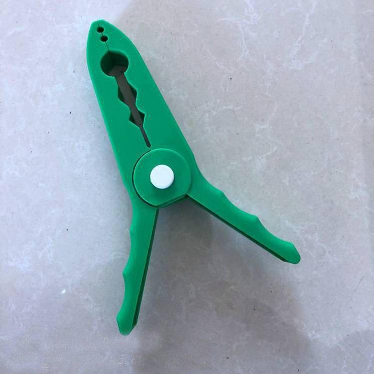 Green Large Insulating Blanket Clip - Stable Line, Fixed Pole, Big Opening