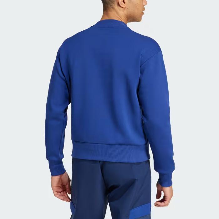 Adidas Manchester United SS24 Collection Logo Fashion Team Crest Crew Neck Long Sleeve Sweatshirt Men Sweatshirt Blue IT4191