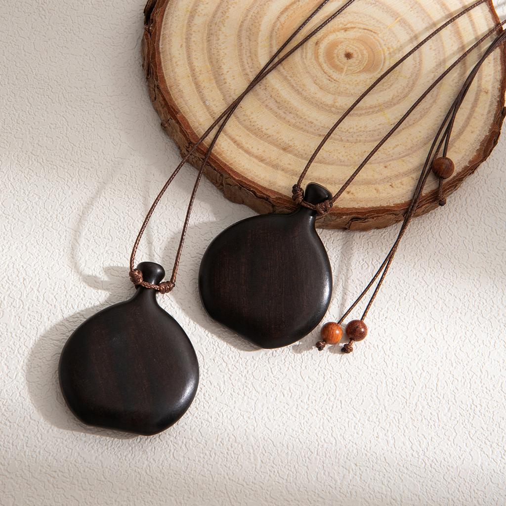 Retro Wine Jug Pendant, Long Necklace, Niche Design, Sweater Chain, Simple And Versatile Accessories